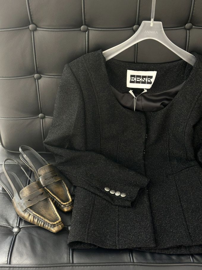 呢绒 圆形领 海盗黑 都市 