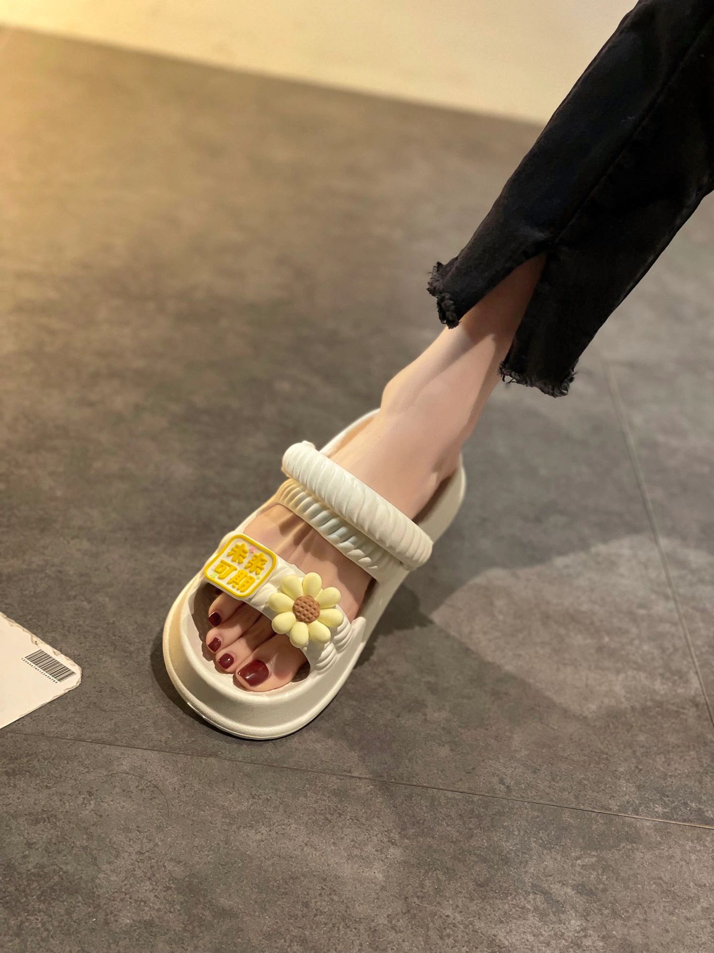 无帮  - VALI鞋履AI设计主图