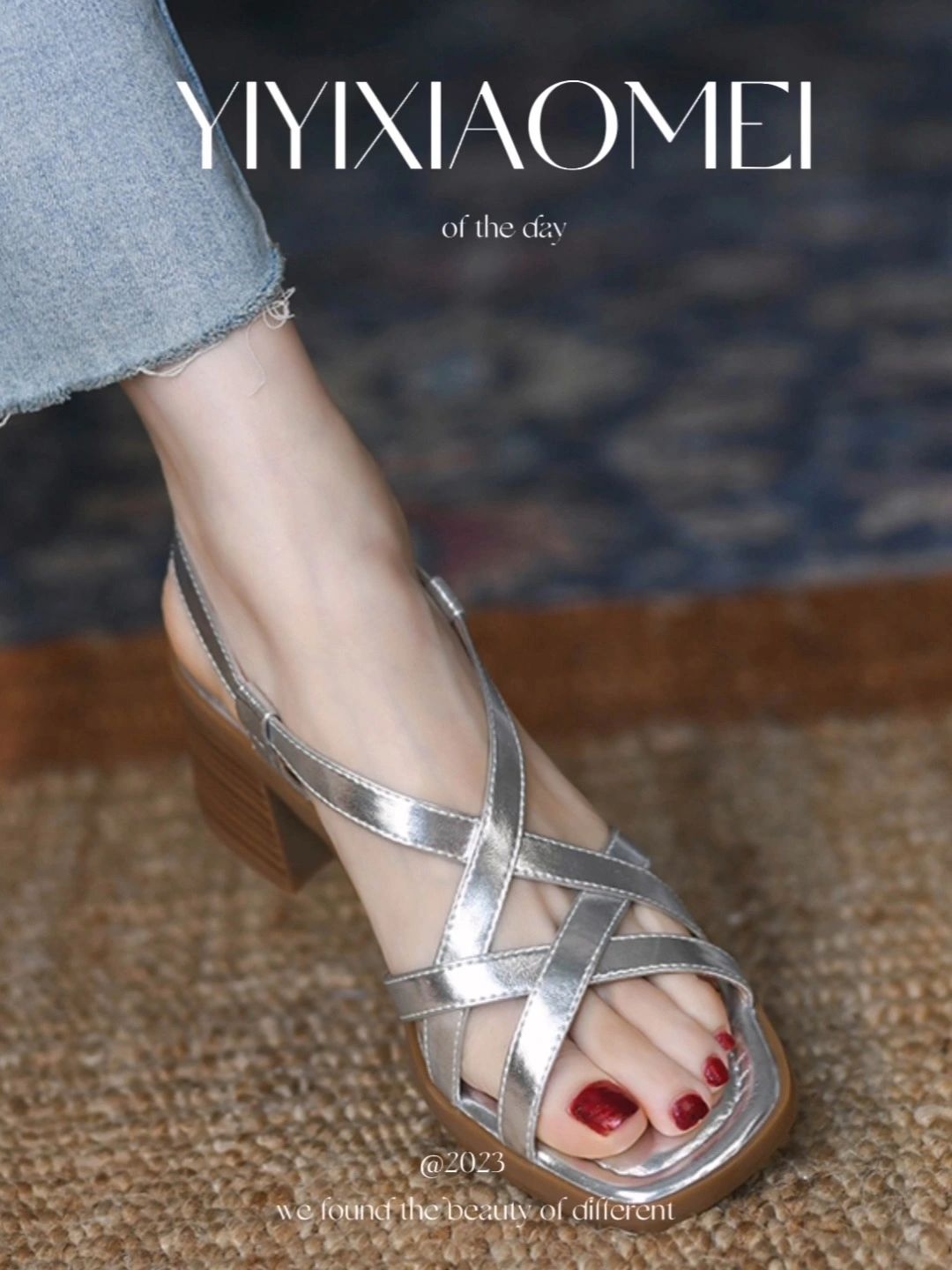 中跟 粗跟 无帮 皮革  - VALI鞋履AI设计主图