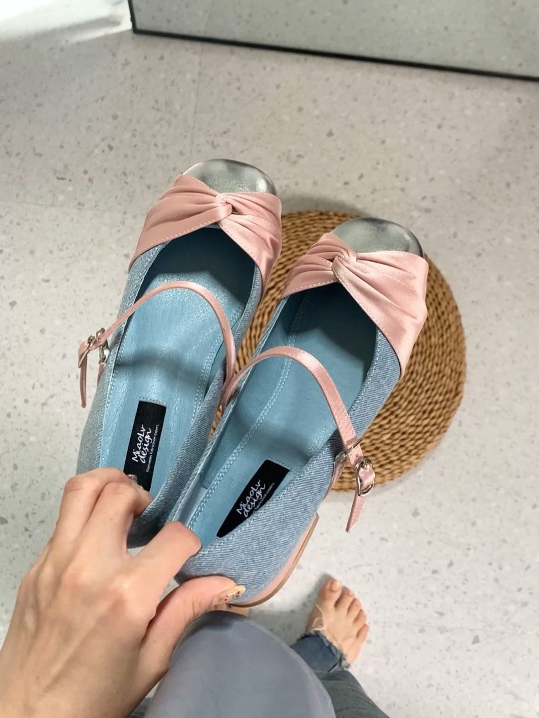 圆头 低帮 皮革  - VALI鞋履AI设计主图