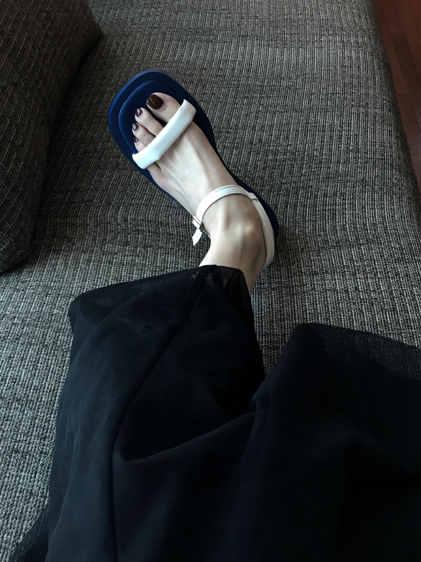 无帮  - VALI鞋履AI设计主图