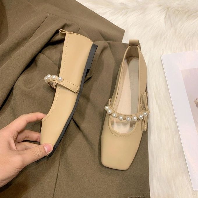 袢扣 浅口鞋 皮革 