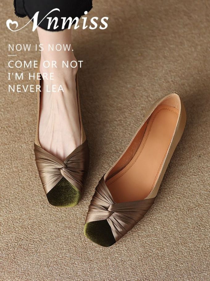 尖头 一脚蹬 浅口鞋 皮革 