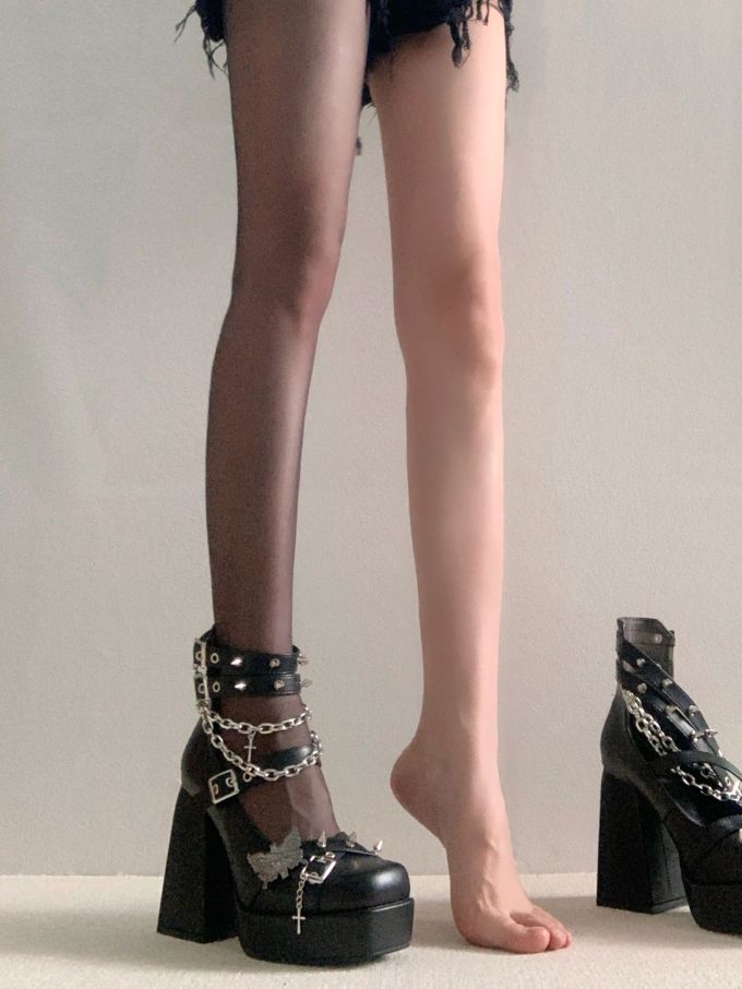 圆头 袢扣 中口鞋 皮革 