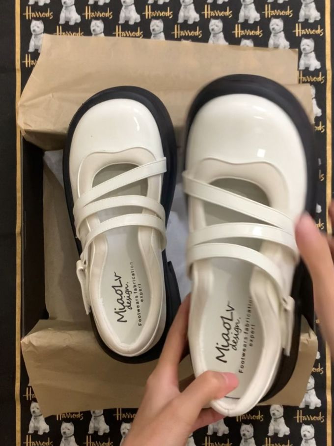 圆头 中口鞋 皮革 