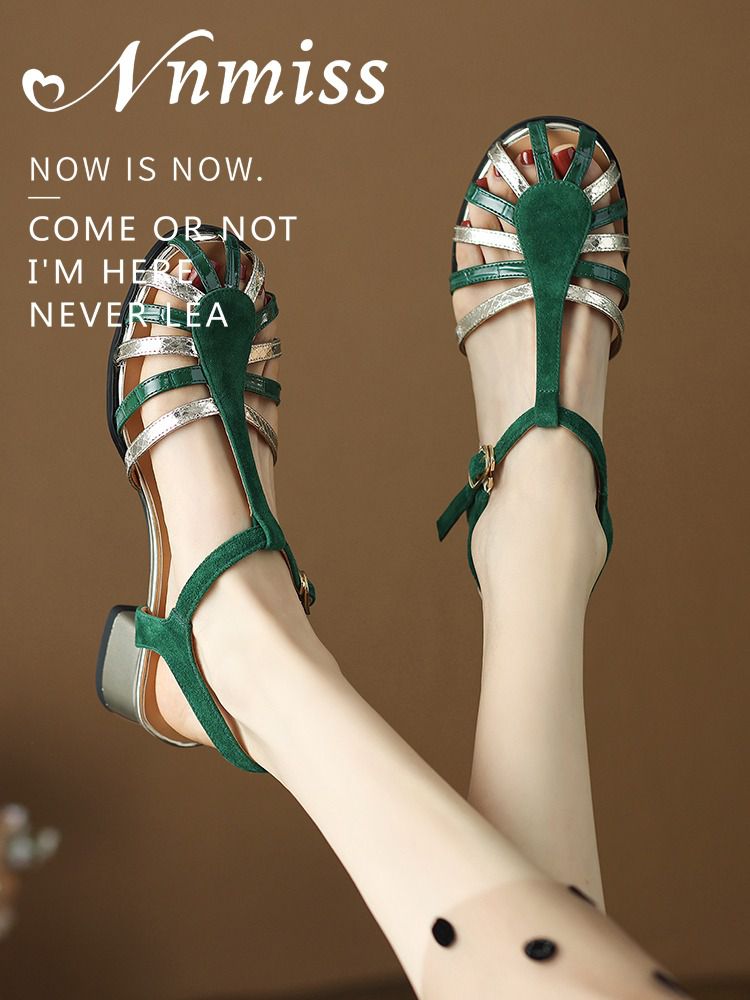 低帮  - VALI鞋履AI设计主图