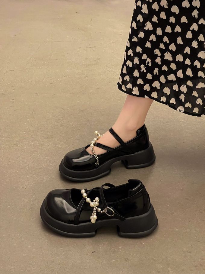 圆头 中口鞋 皮革 