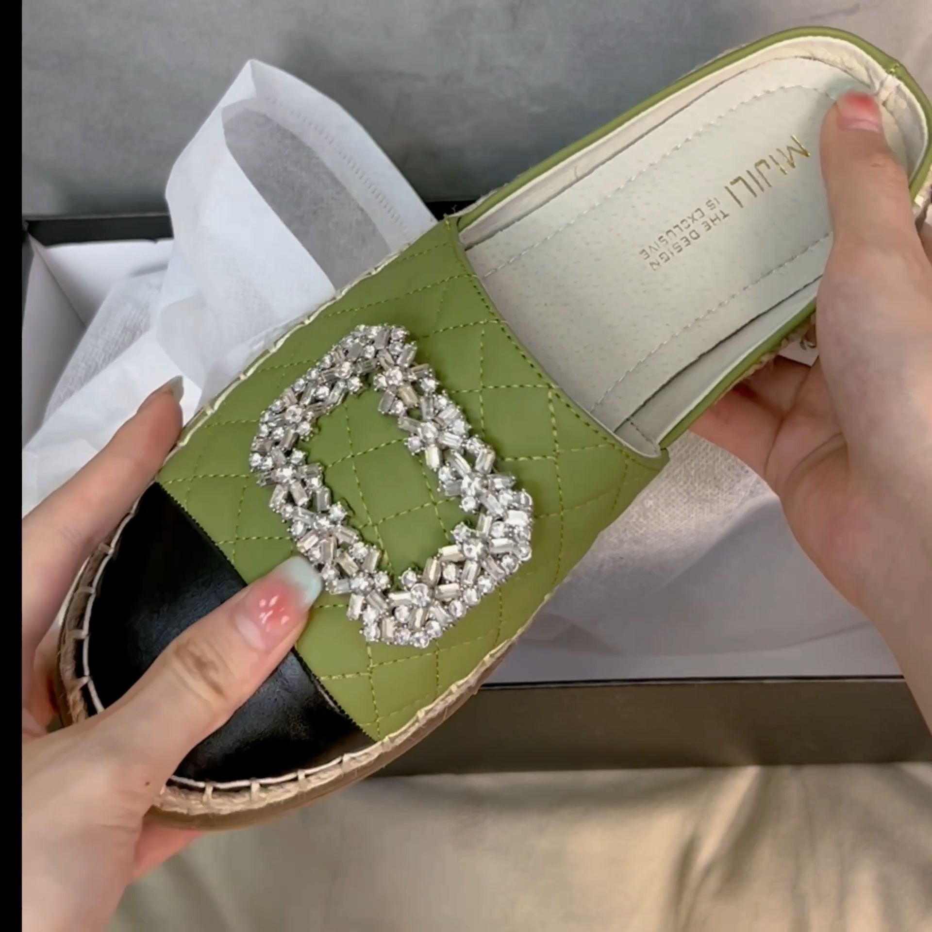 无帮 皮革  - VALI鞋履AI设计主图