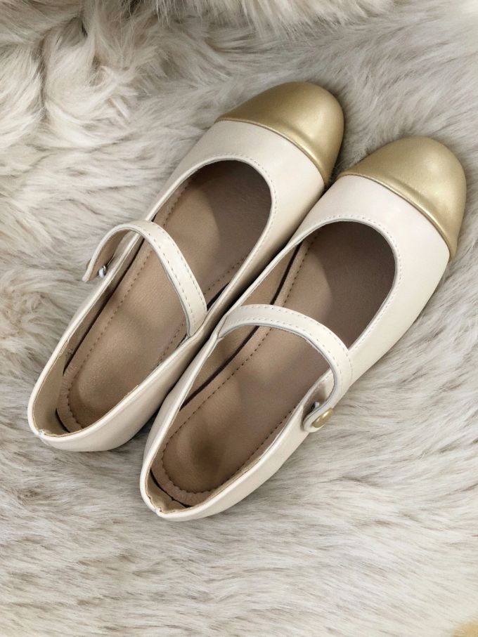 圆头 袢扣 浅口鞋 皮革 