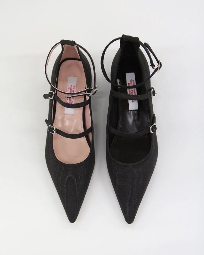 尖头 袢扣 浅口鞋 皮革 