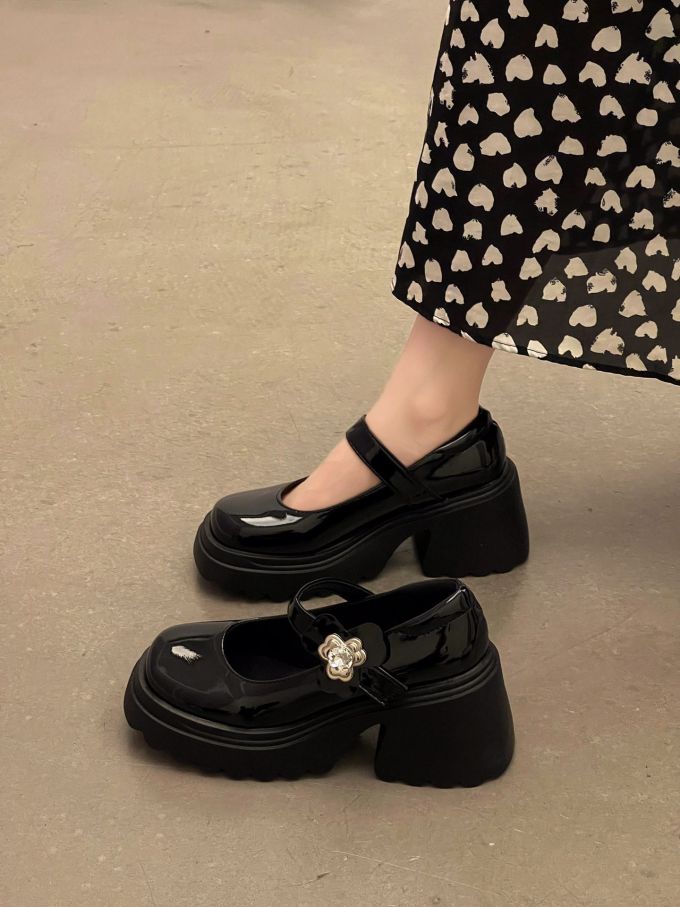 圆头 中口鞋 皮革 