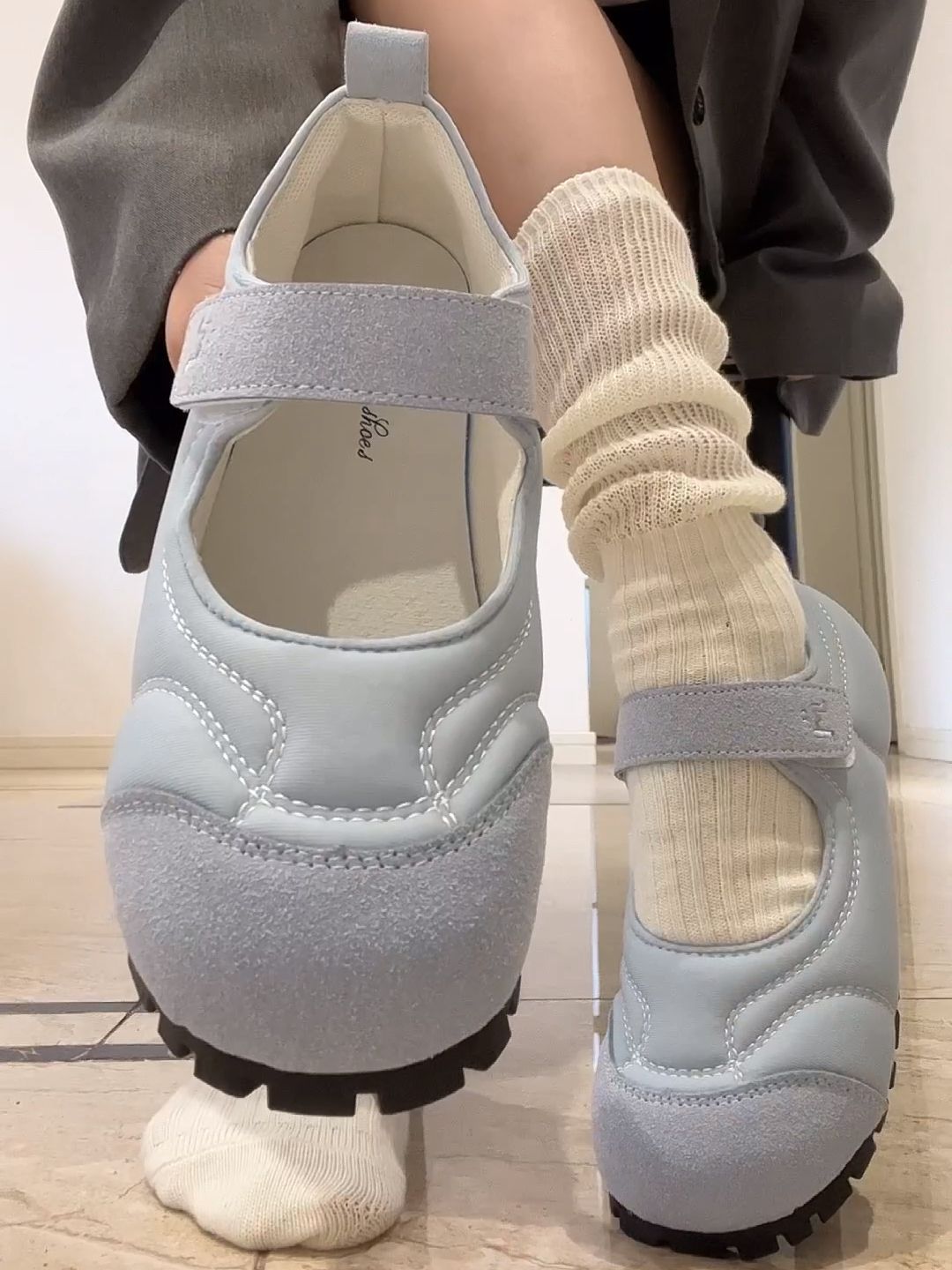 皮革  - VALI鞋履AI设计主图