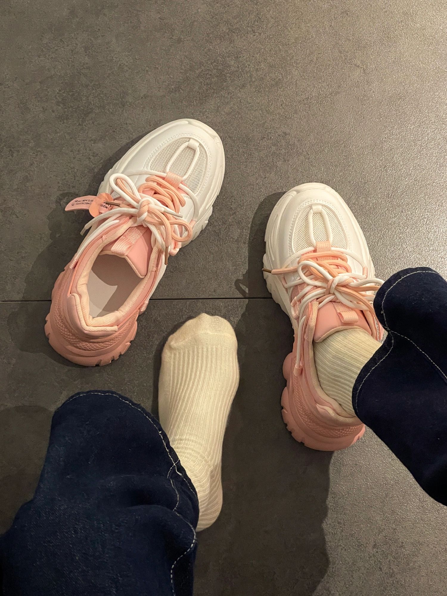 低帮 系带  - VALI鞋履AI设计主图