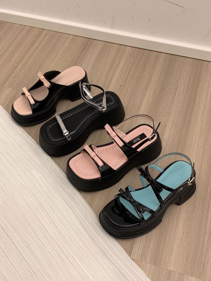 圆头 袢扣 皮革 