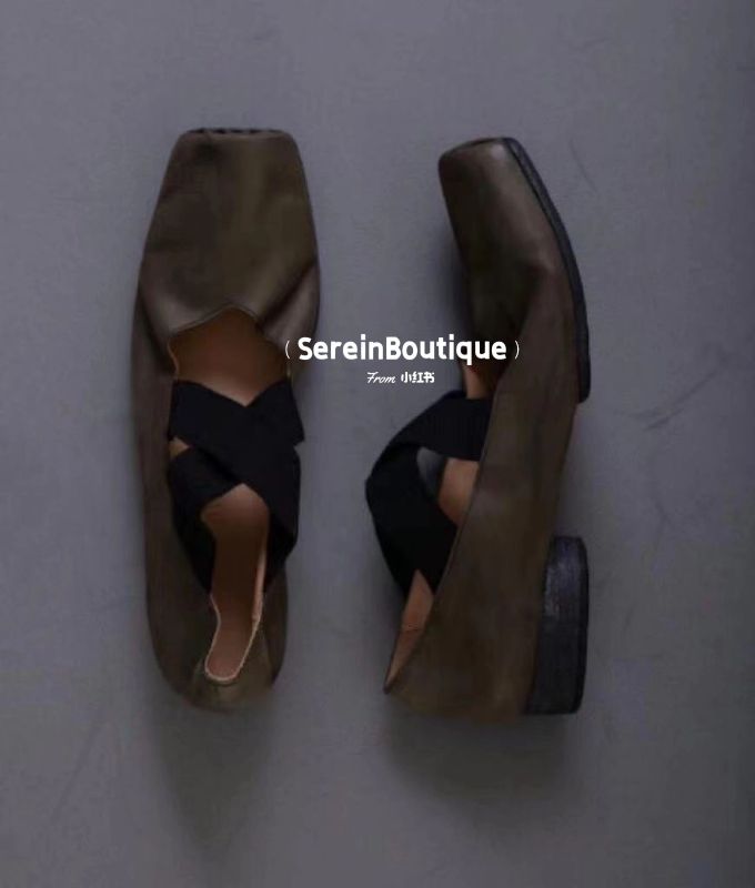 方头 松紧带 浅口鞋 皮革 