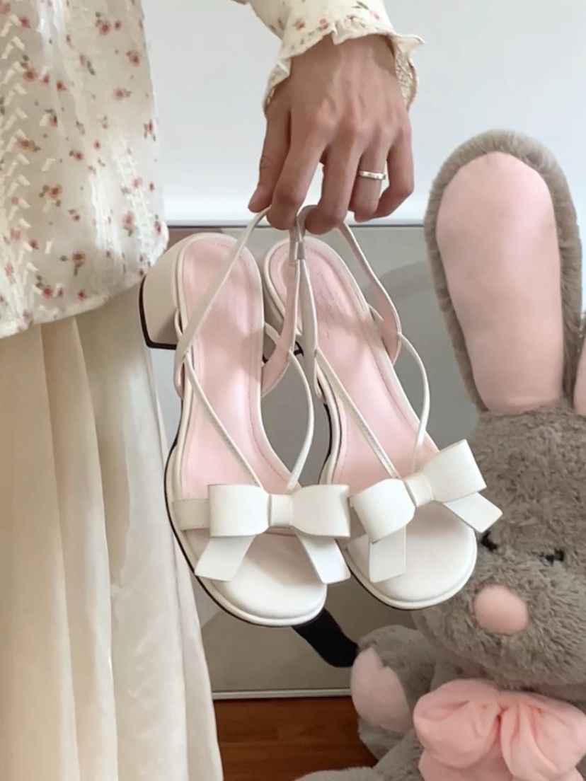 无帮  - VALI鞋履AI设计主图