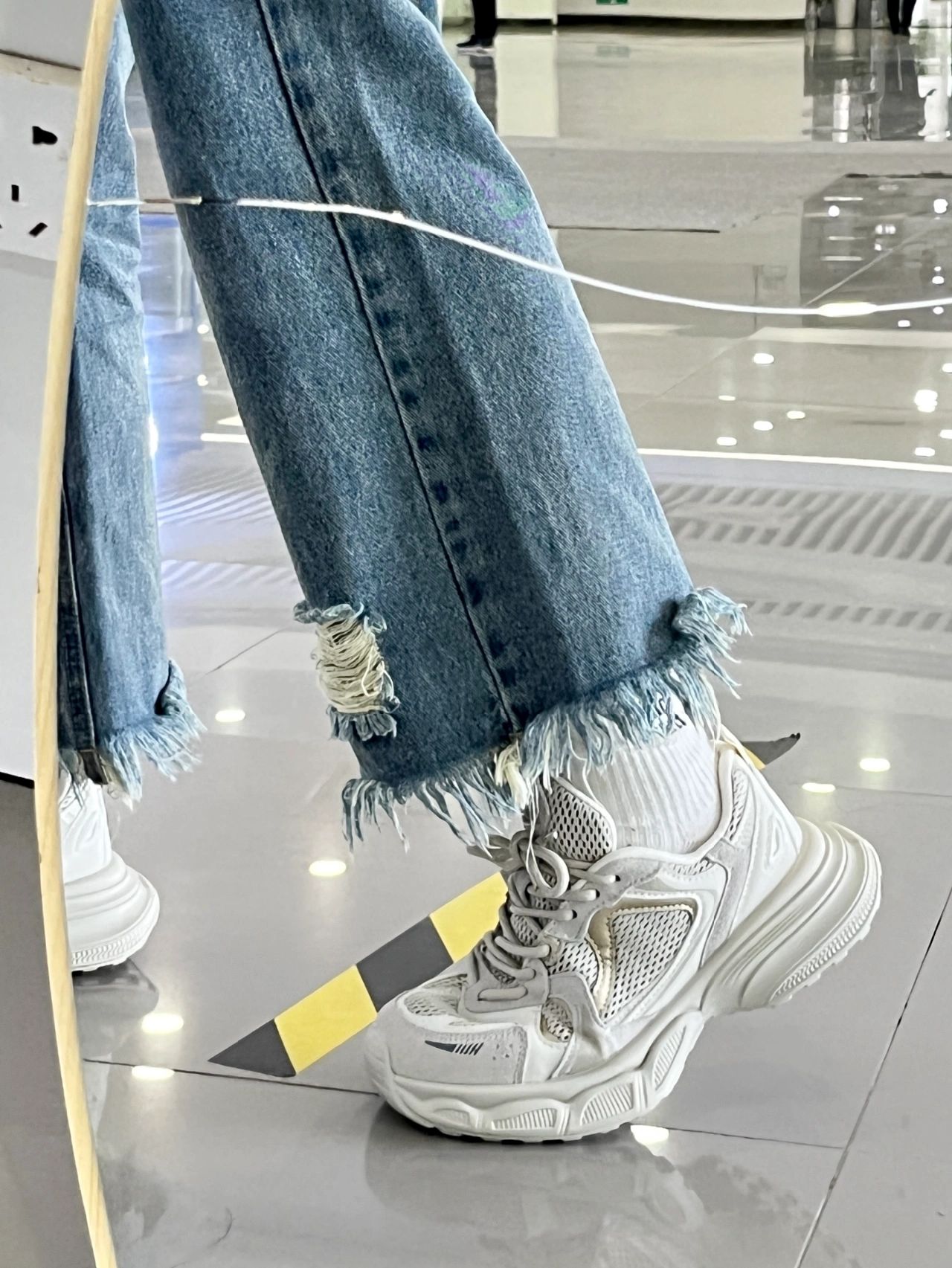 低帮 系带  - VALI鞋履AI设计主图