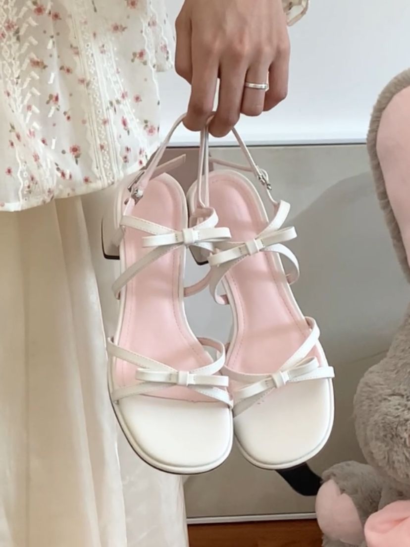 无帮 袢扣 皮革  - VALI鞋履AI设计主图