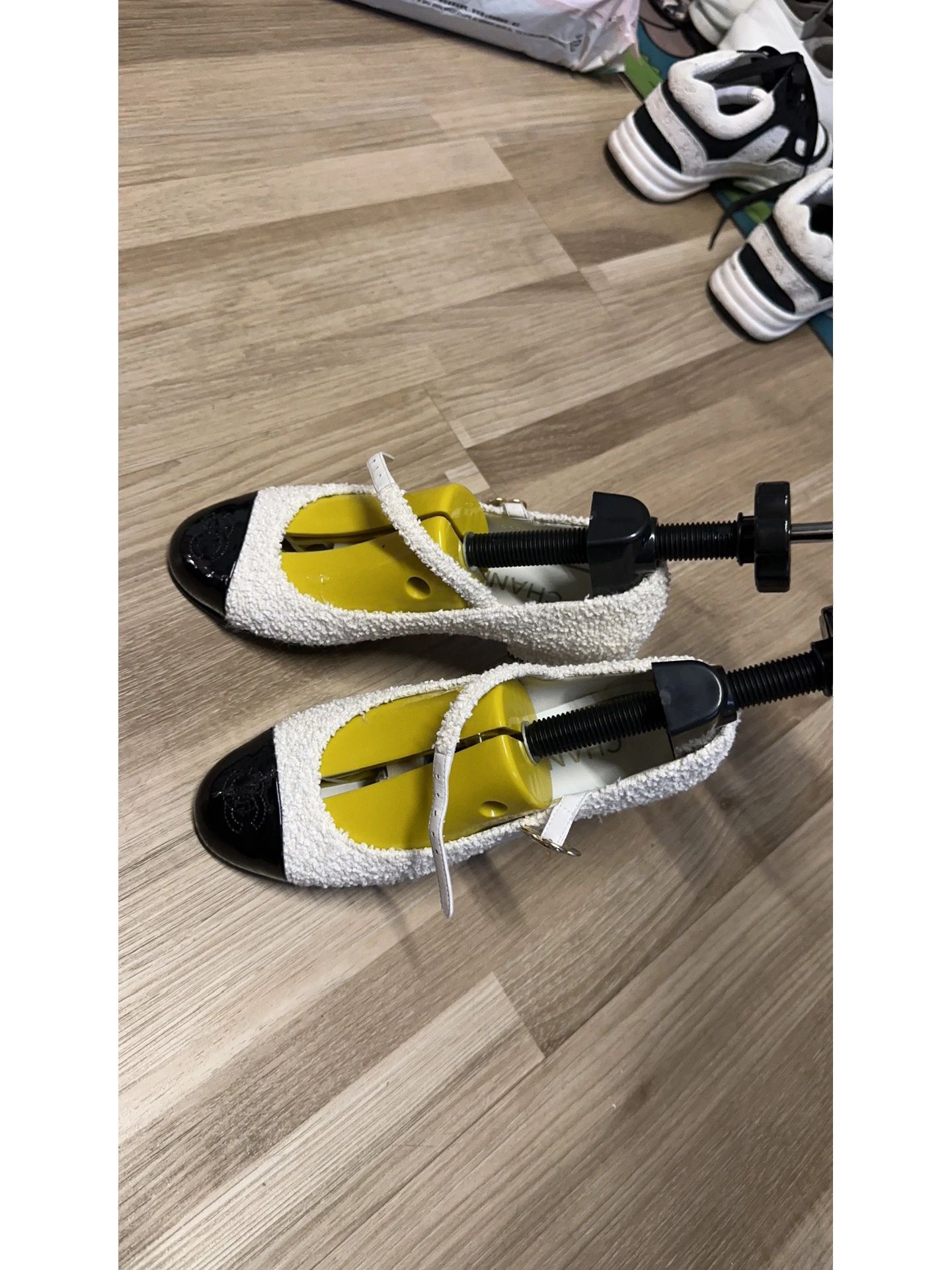 无帮 松紧带  - VALI鞋履AI设计主图