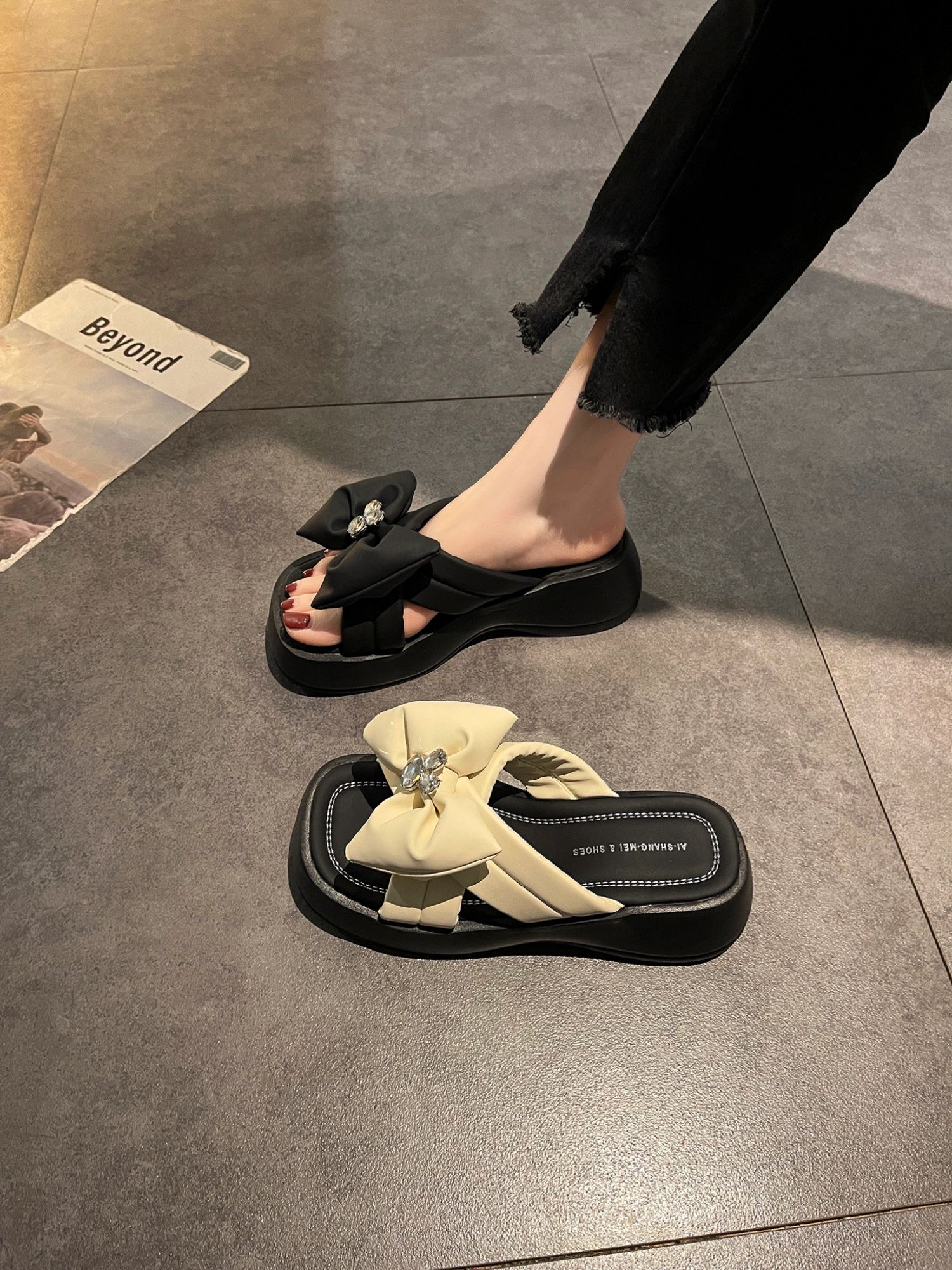 无帮  - VALI鞋履AI设计主图