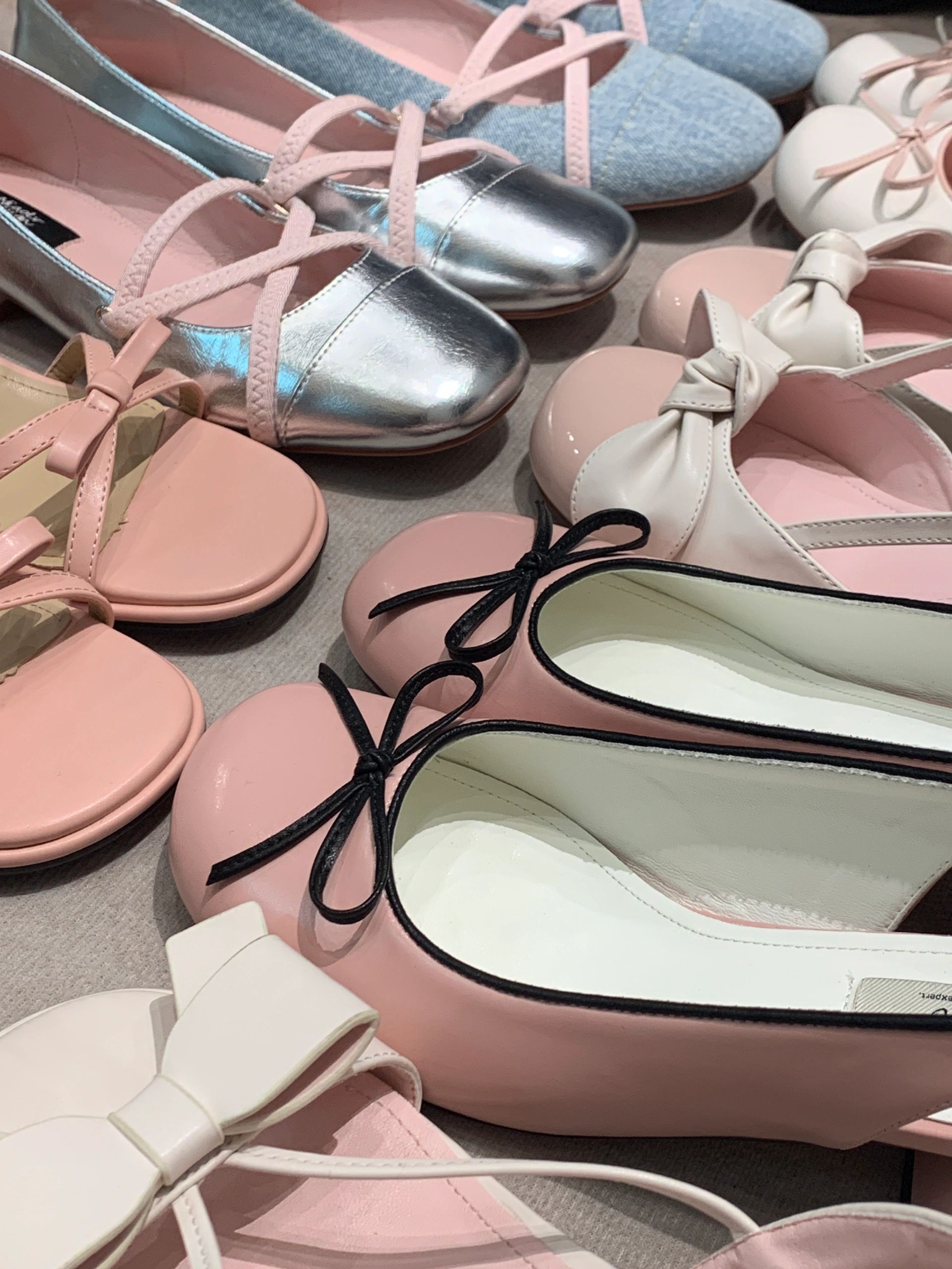 中口鞋 皮革  - VALI鞋履AI设计主图