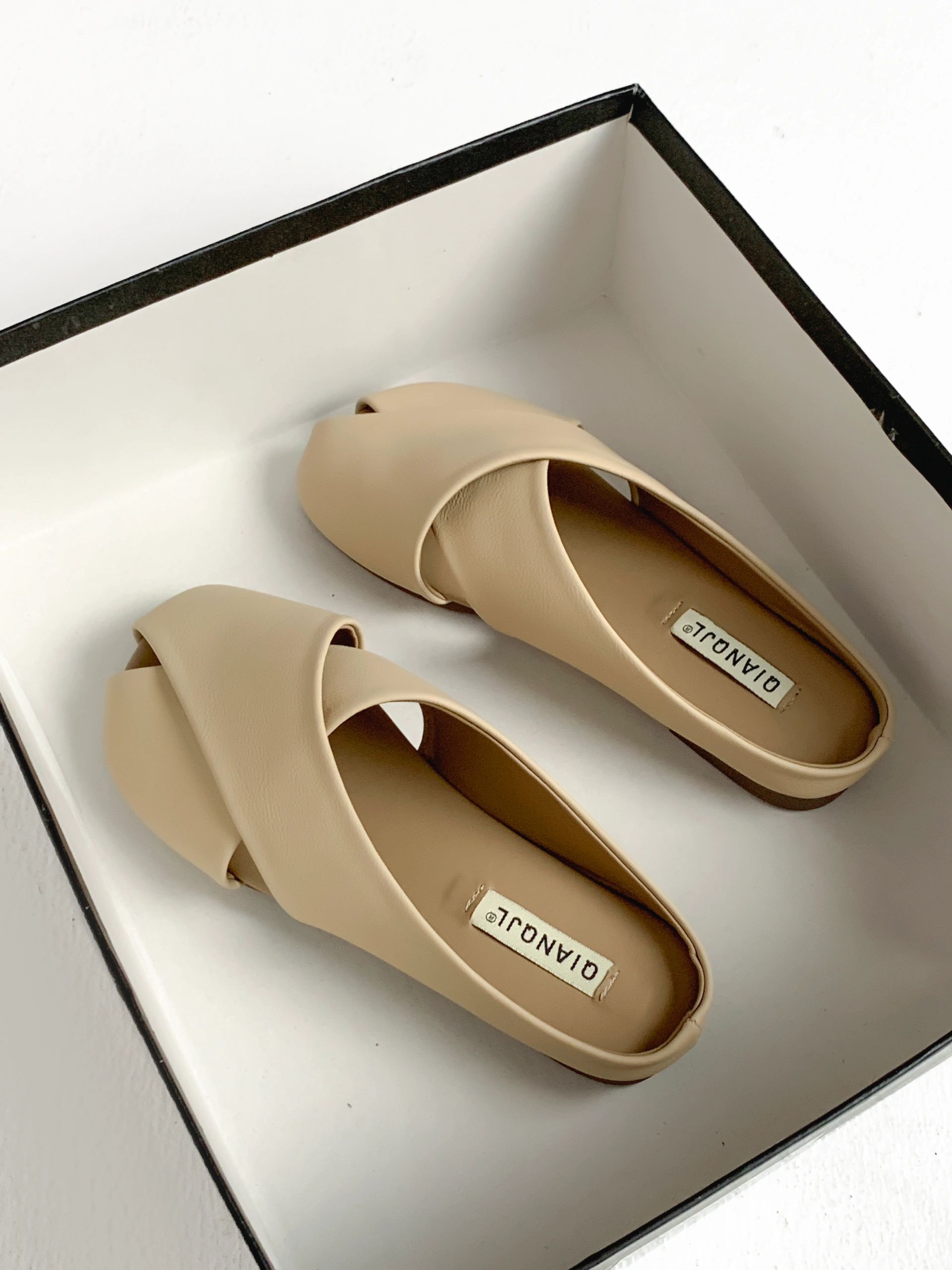 无帮 浅口鞋  - VALI鞋履AI设计主图