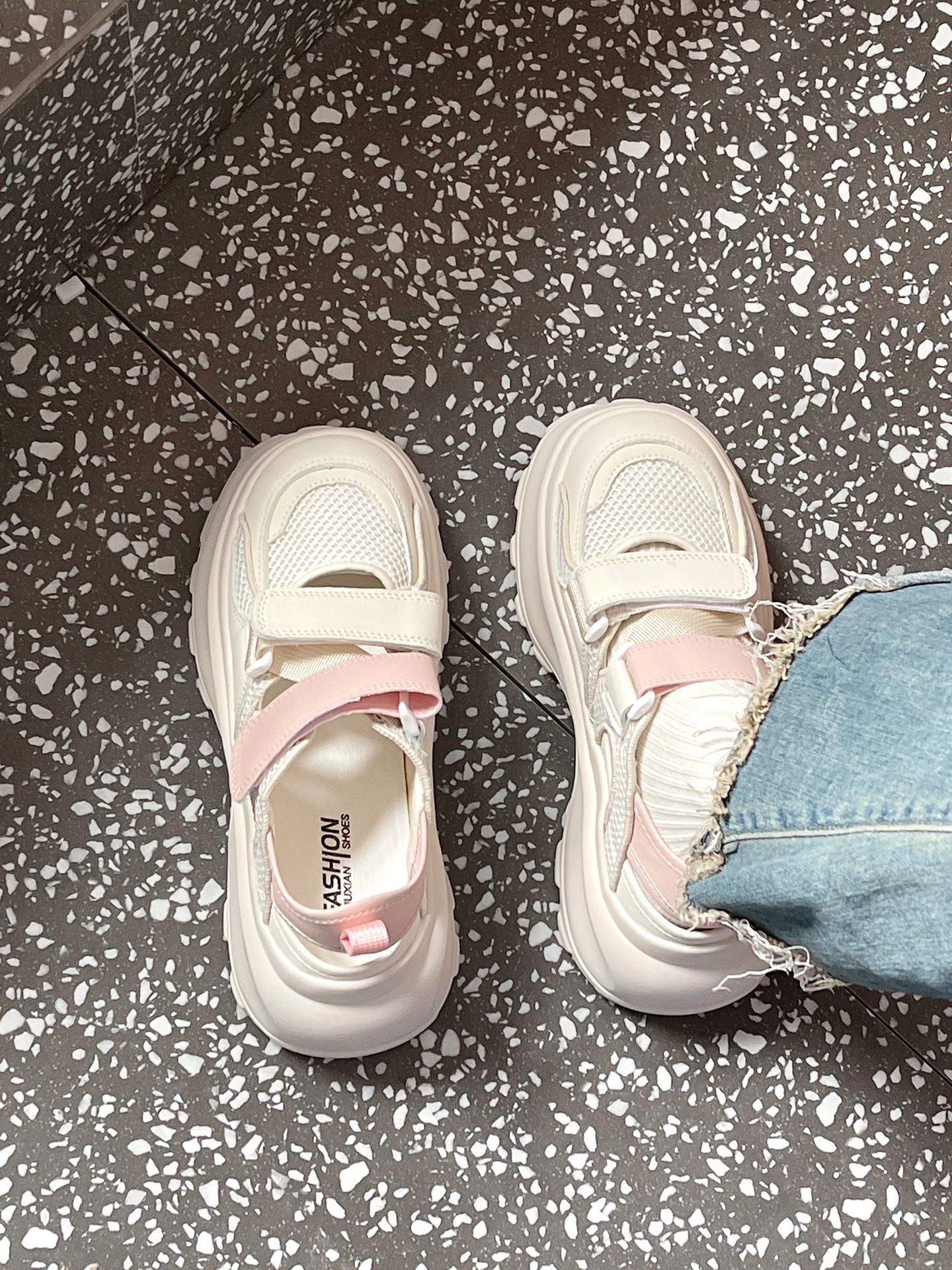  - VALI鞋履AI设计主图