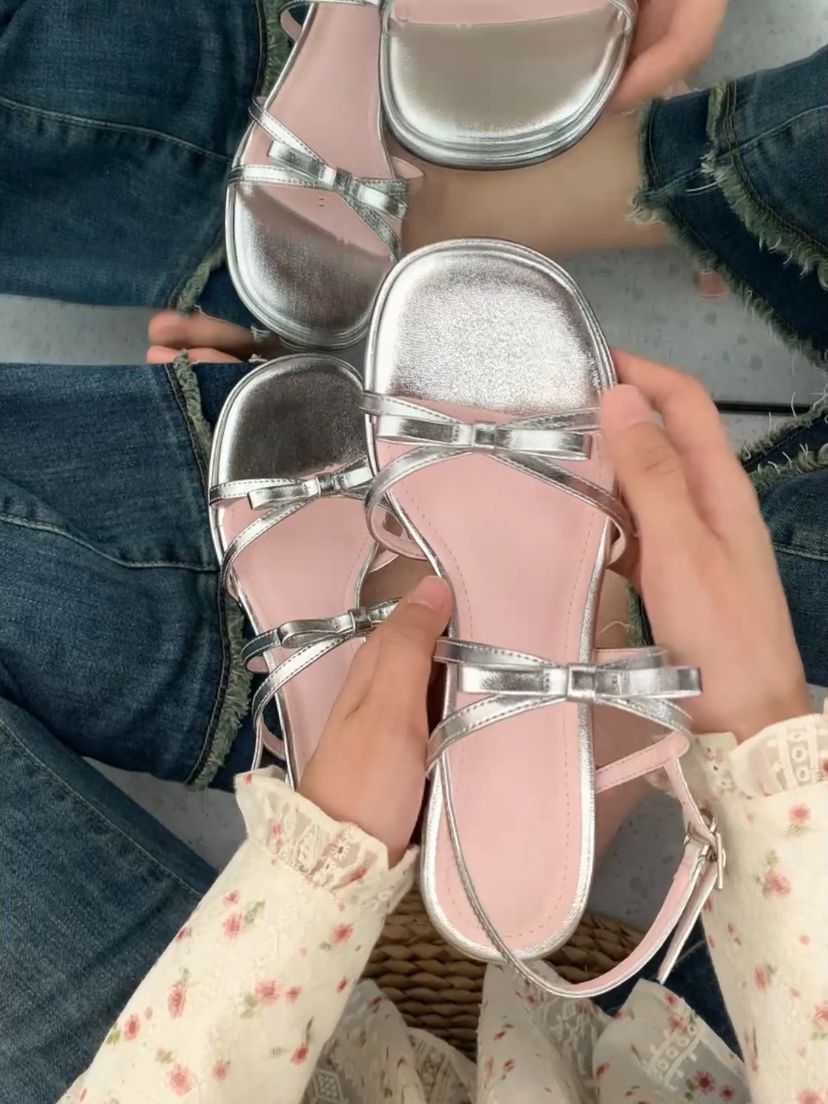 无帮 袢扣 皮革  - VALI鞋履AI设计主图