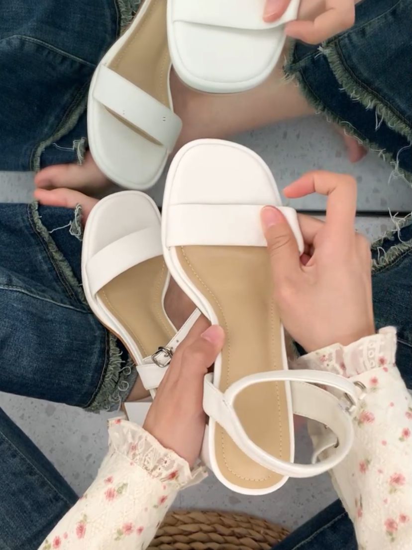 高跟 粗跟 无帮 皮革  - VALI鞋履AI设计主图