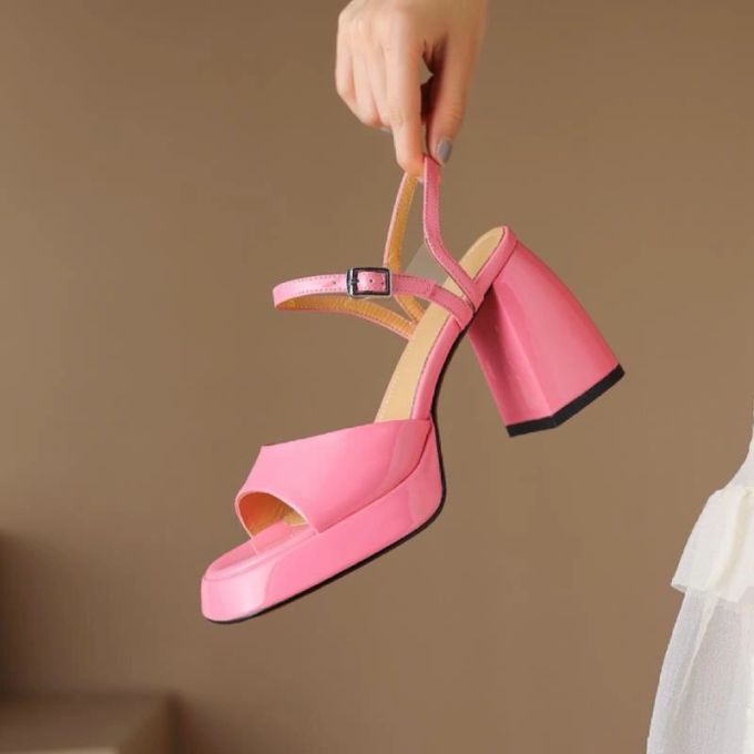 高跟 粗跟 无帮 袢扣 皮革 