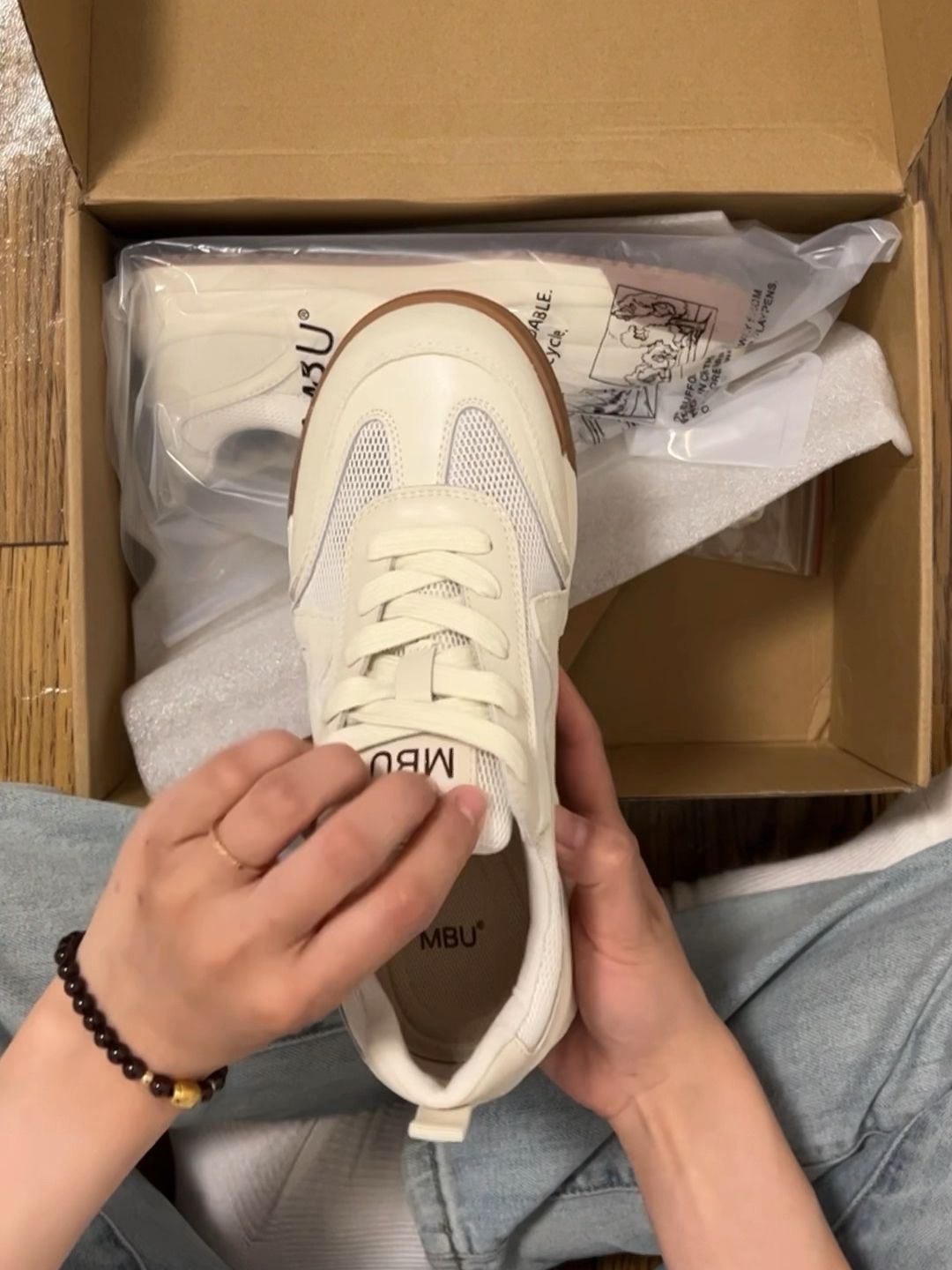 系带  - VALI鞋履AI设计主图