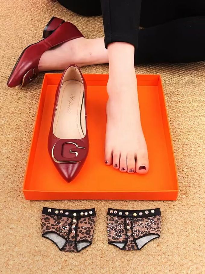 低跟 粗跟 低帮 一脚蹬 浅口鞋 皮革 