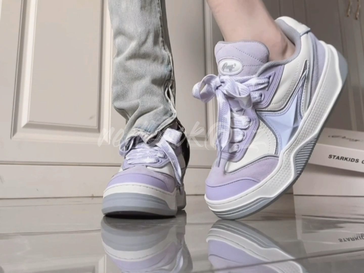 低帮 系带  - VALI鞋履AI设计主图