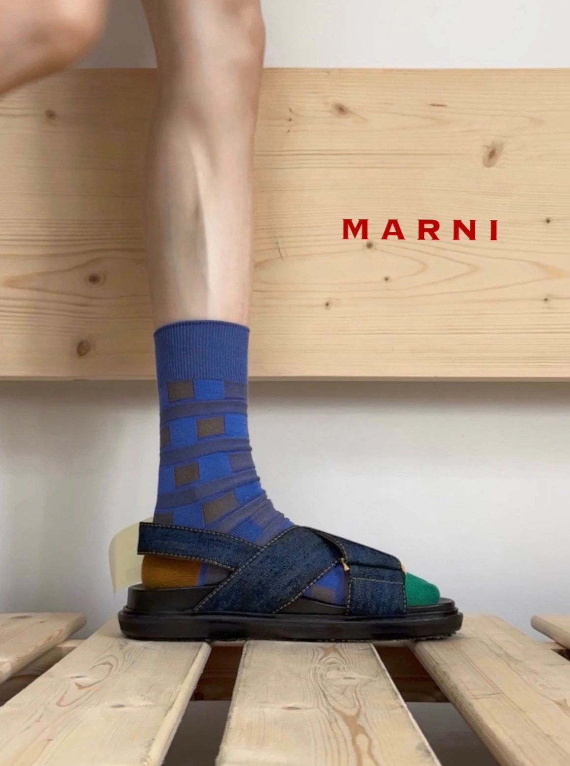 无帮 皮革  - VALI鞋履AI设计主图