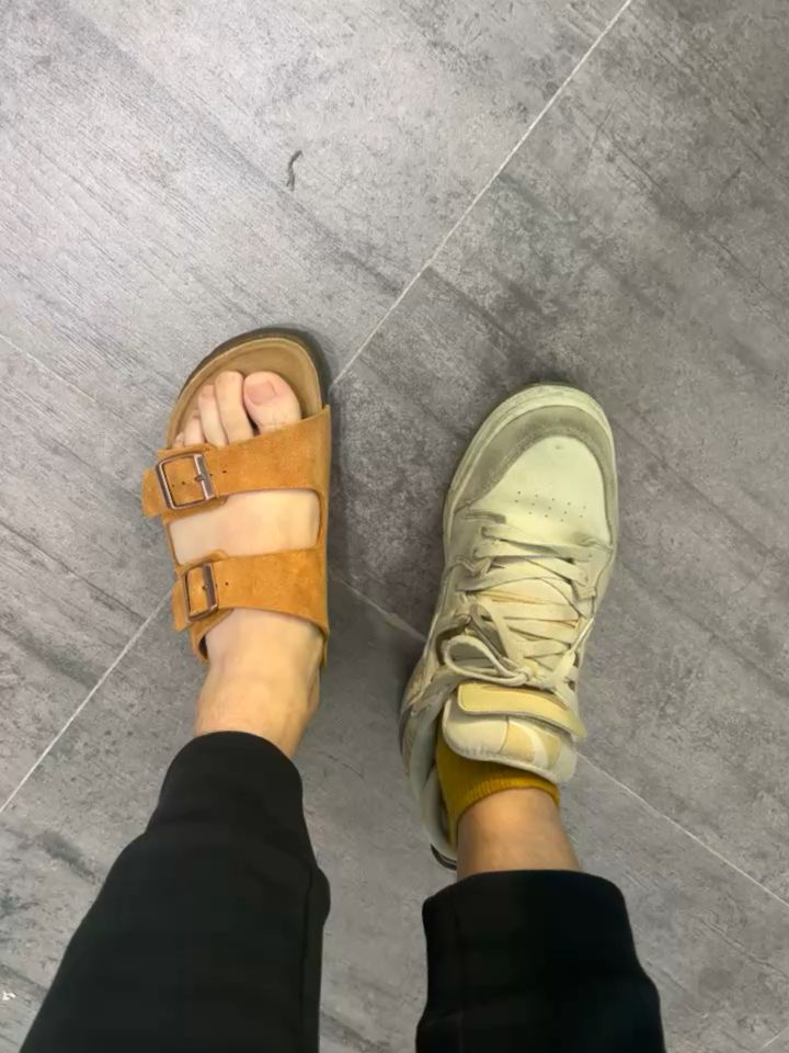 中帮 系带 皮革  - VALI鞋履AI设计主图