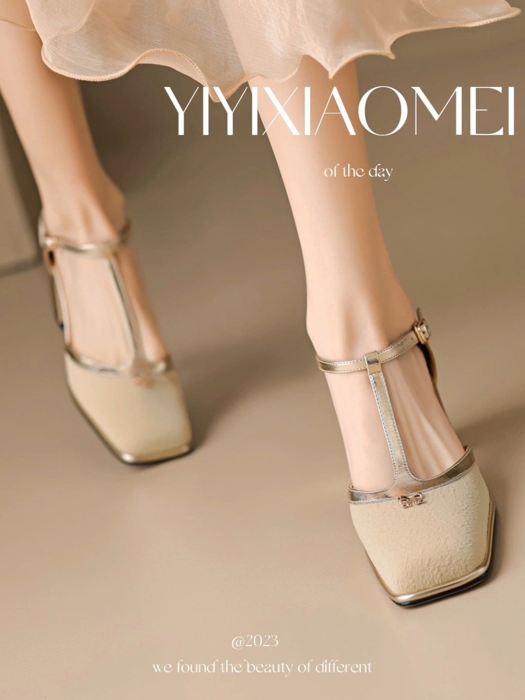 方头 袢扣 浅口鞋 皮革  - VALI鞋履AI设计主图