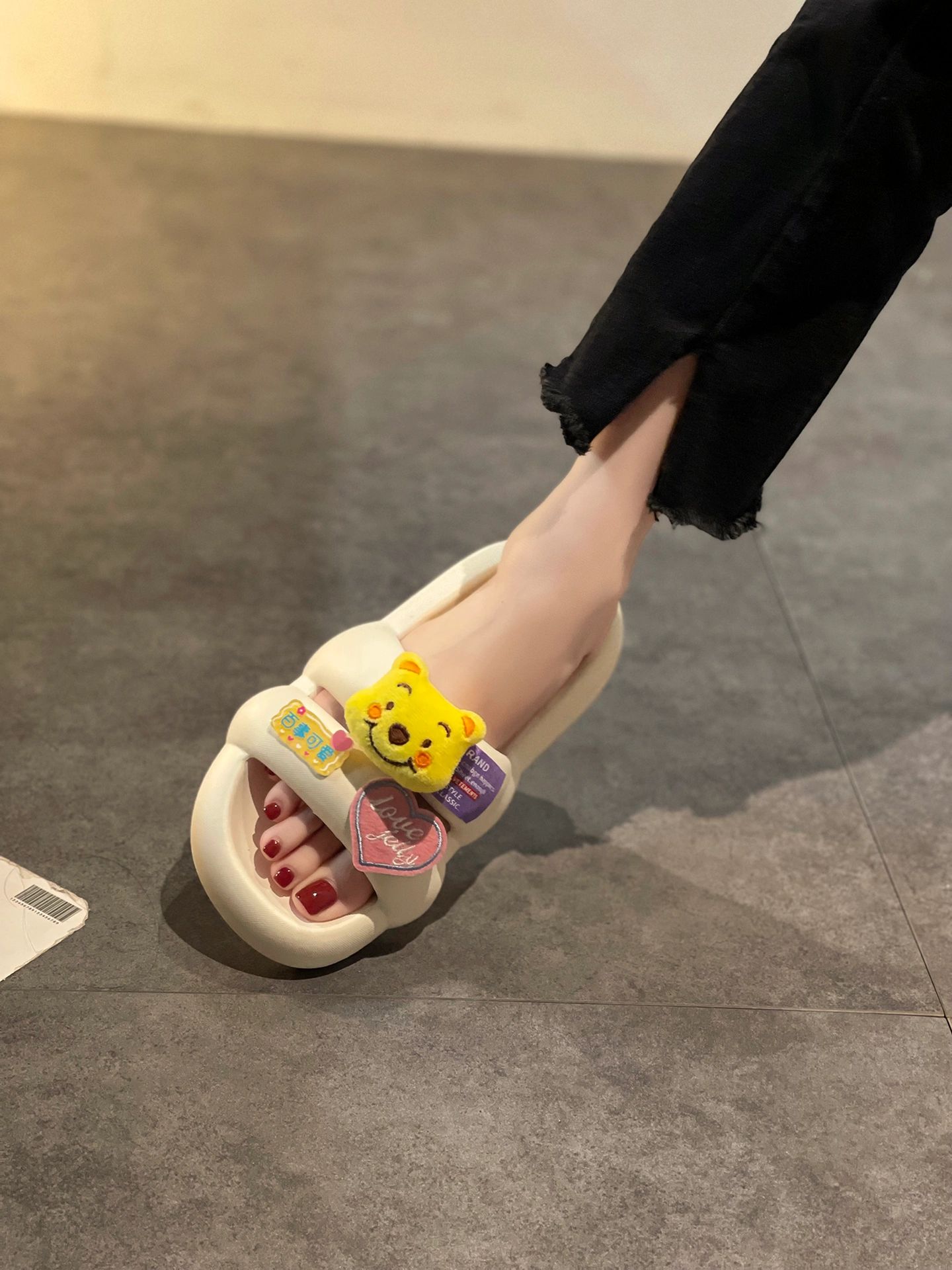 无帮  - VALI鞋履AI设计主图