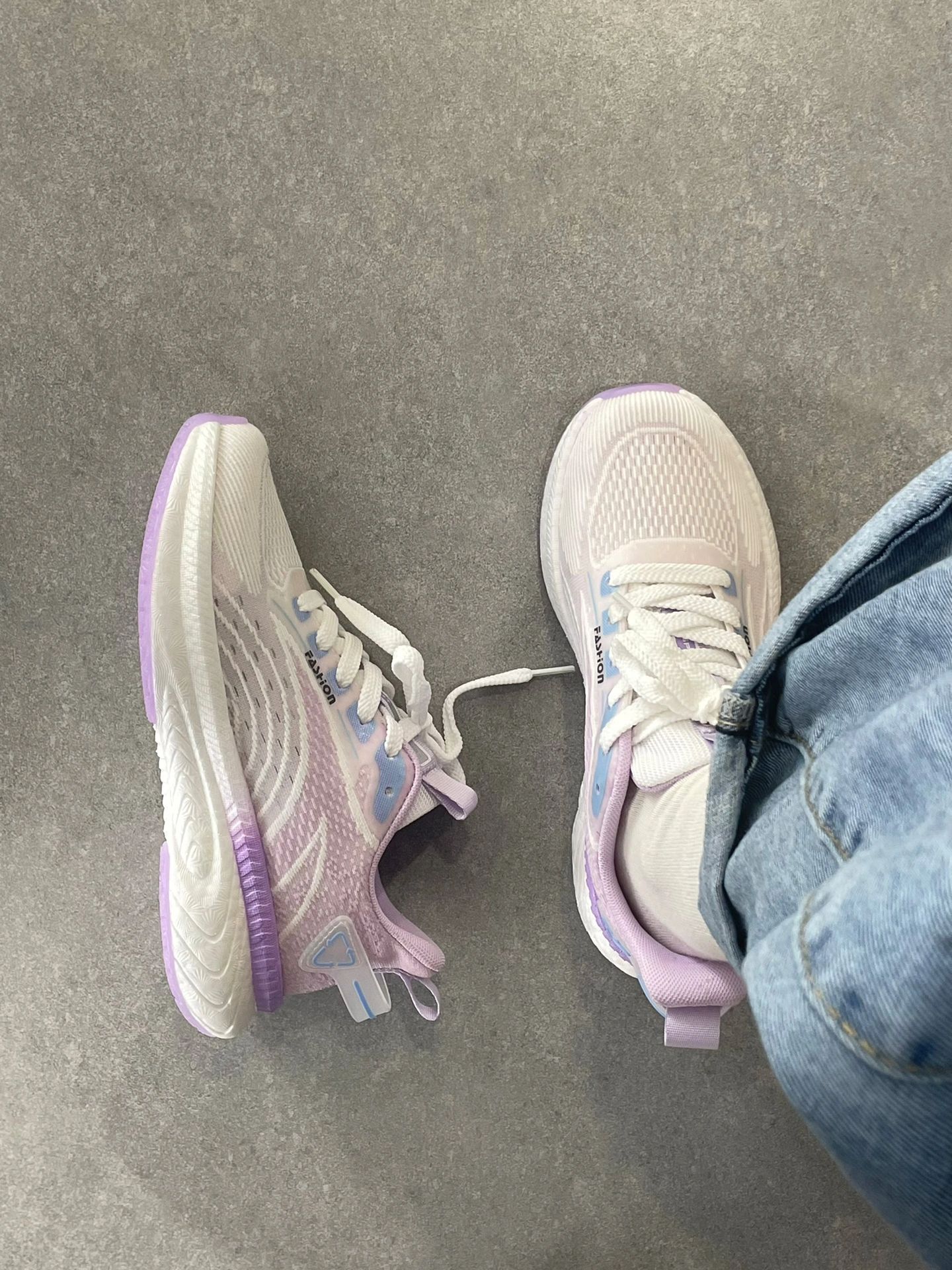 低帮 系带 网面  - VALI鞋履AI设计主图