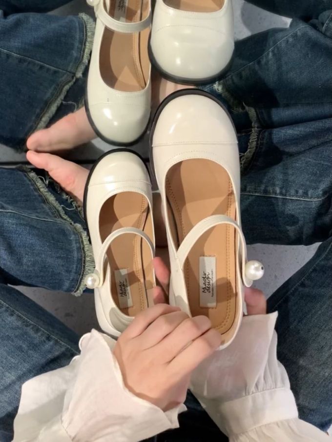 圆头 中口鞋 皮革 