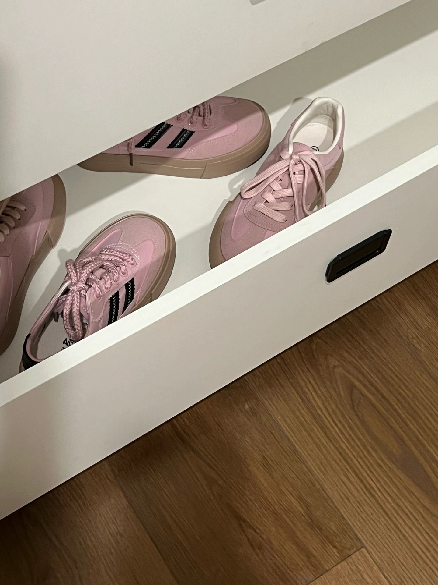 低帮 系带  - VALI鞋履AI设计主图