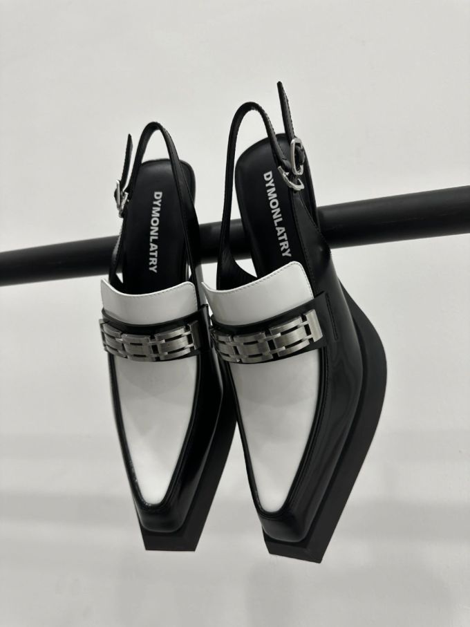 方头 低帮 深口鞋 皮革 