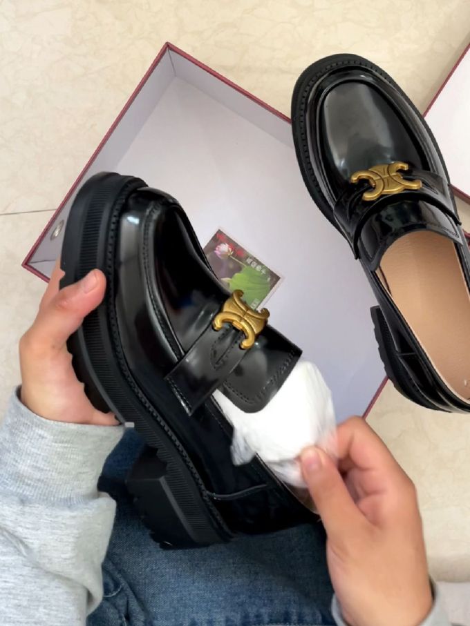 厚底 圆头 低帮 插扣 深口鞋 皮革 