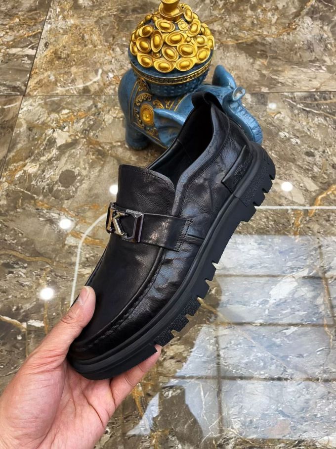 平底 圆头 皮革 