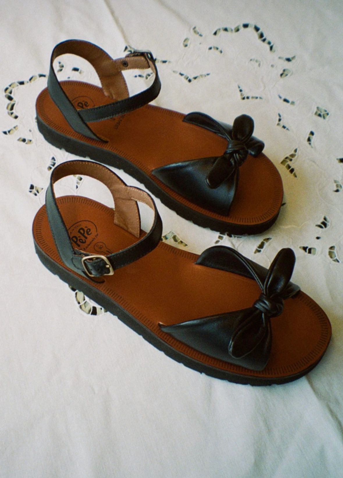 无帮 袢扣 皮革  - VALI鞋履AI设计主图