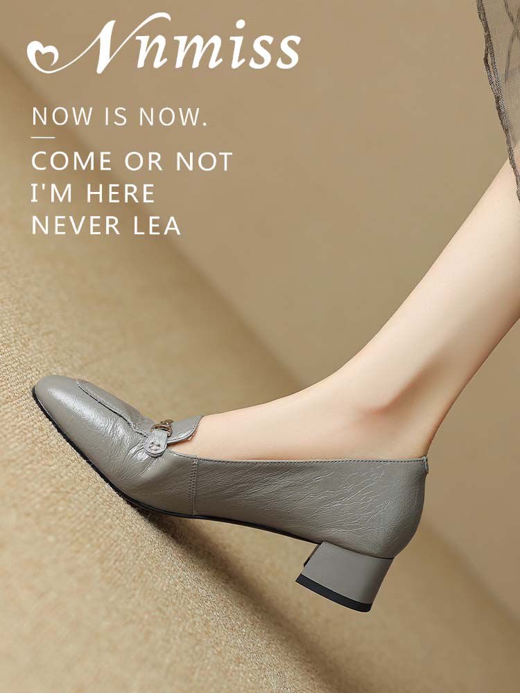 中跟 粗跟 低帮 一脚蹬 中口鞋 皮革  - VALI鞋履AI设计主图