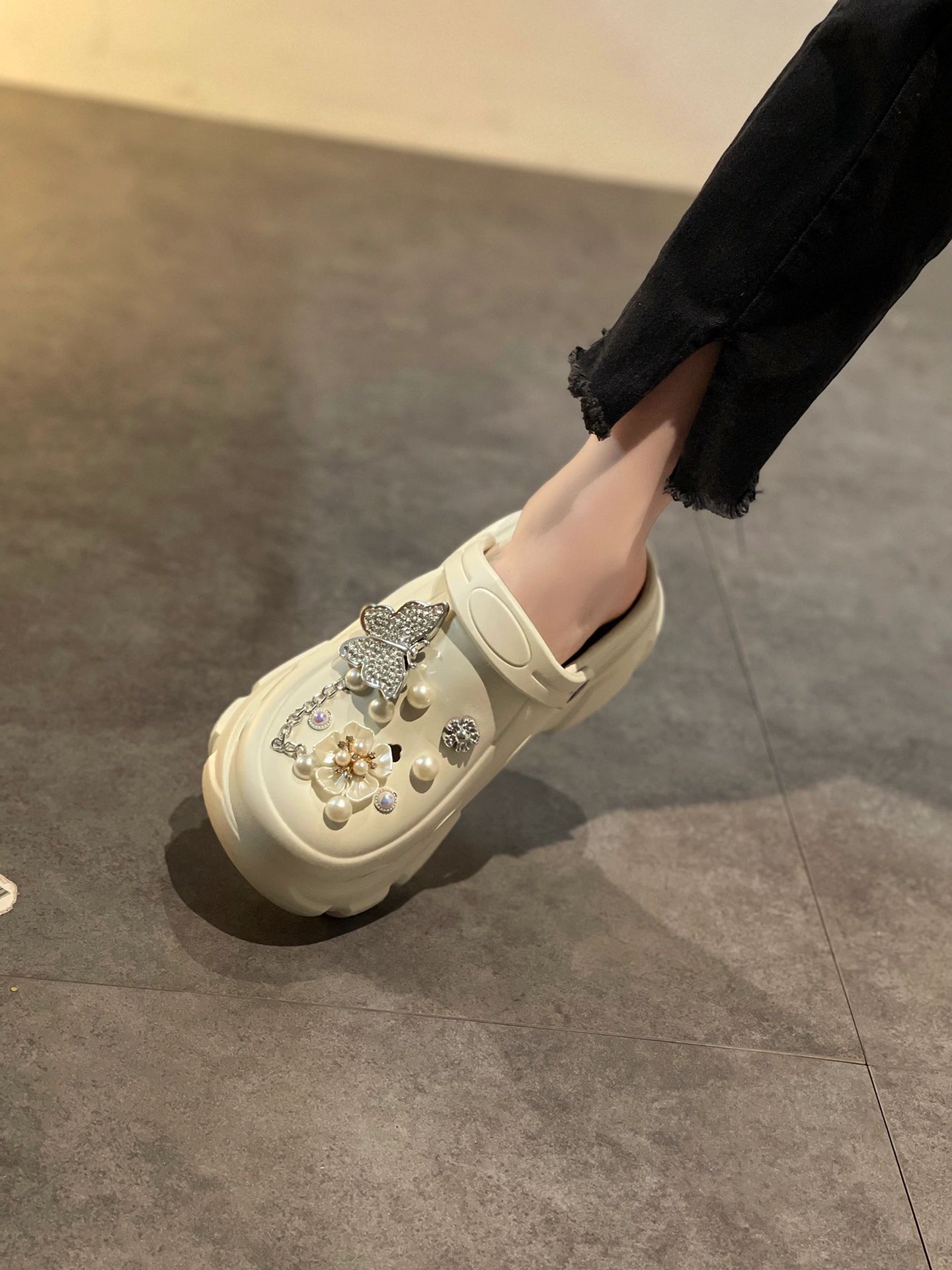 无帮 皮革  - VALI鞋履AI设计主图