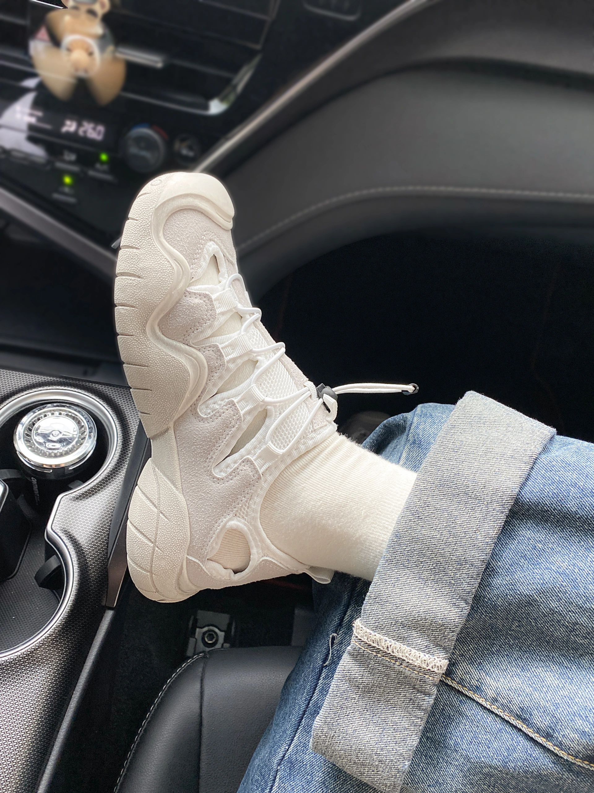 低帮 系带  - VALI鞋履AI设计主图