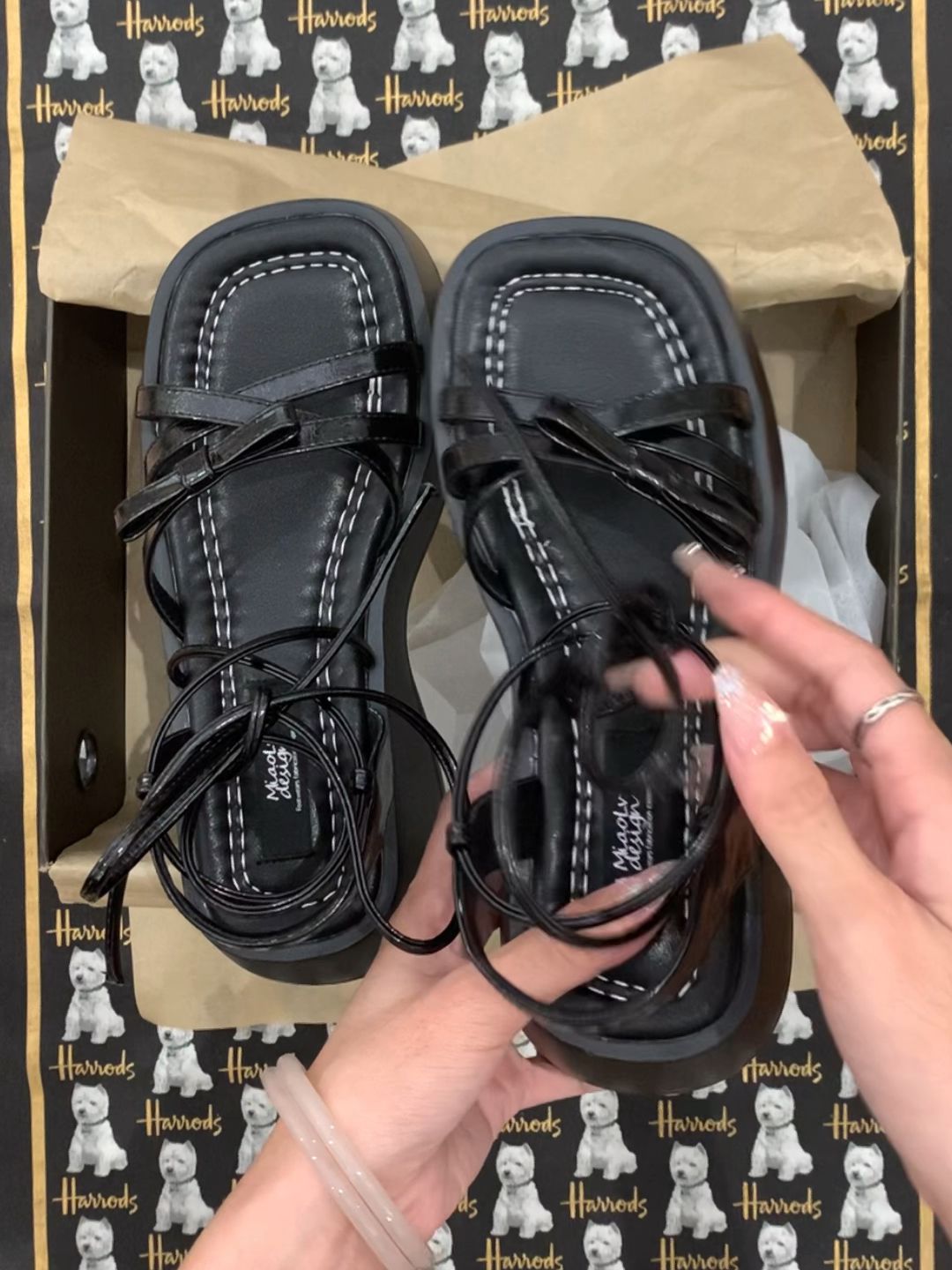 圆头 皮革  - VALI鞋履AI设计主图