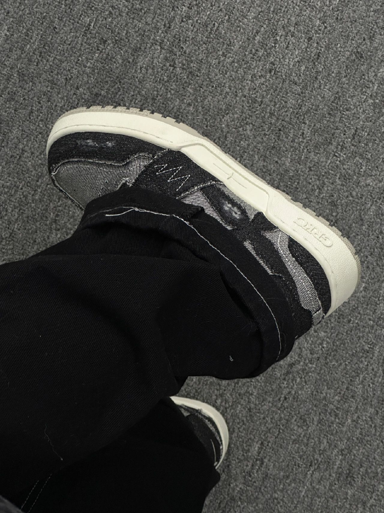  - VALI鞋履AI设计主图