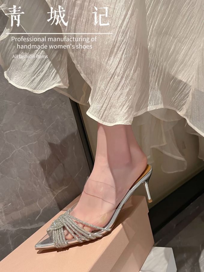 中跟 细跟 尖头 无帮 